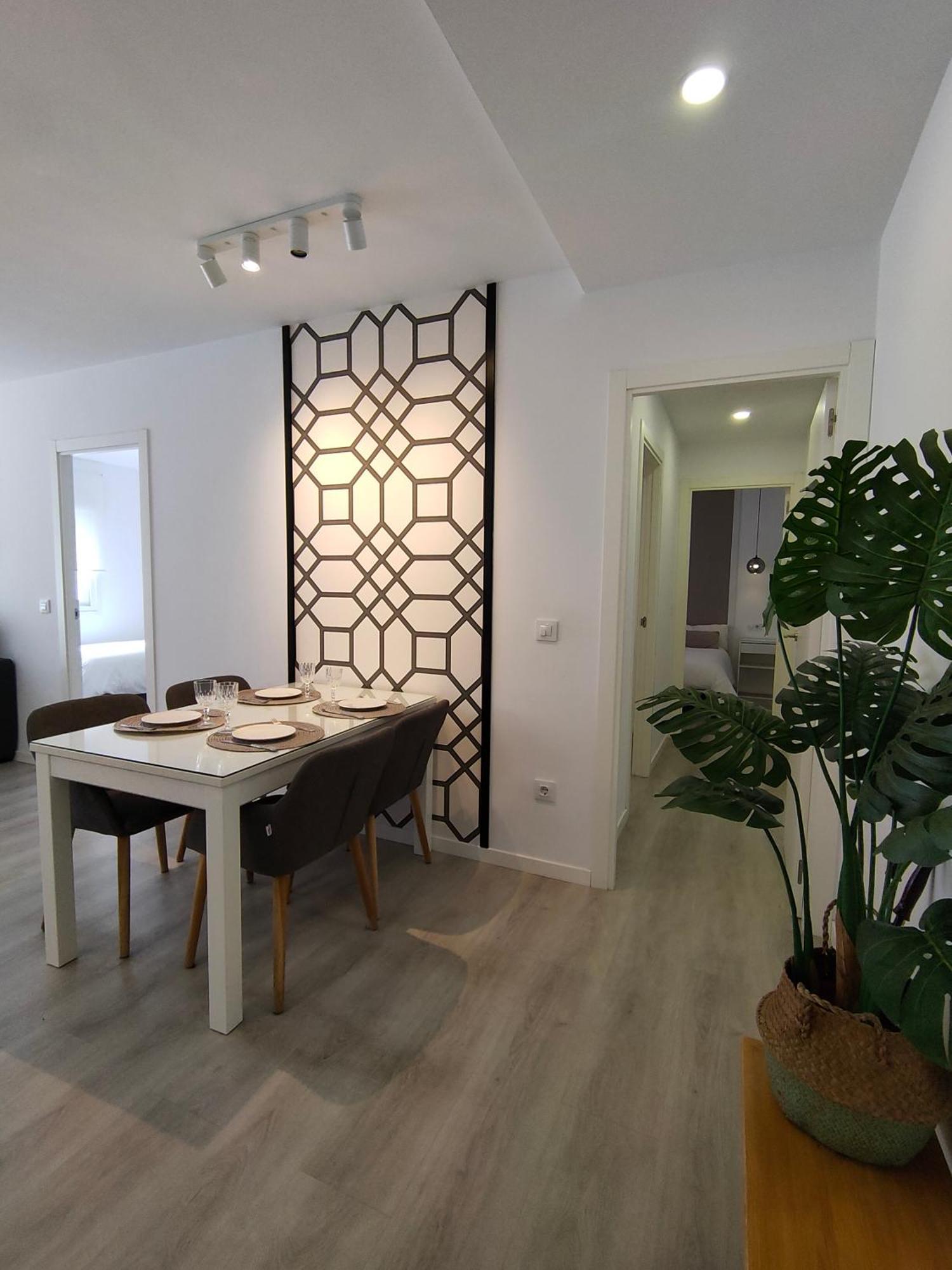 Casa Mallen, Con Amplia Terraza, En El Barrio De Nervion Севілья Екстер'єр фото